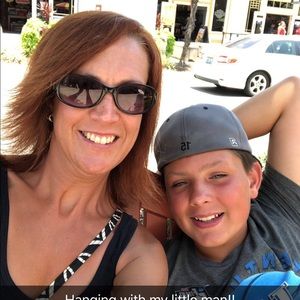 Meet your Posher, Jennifer